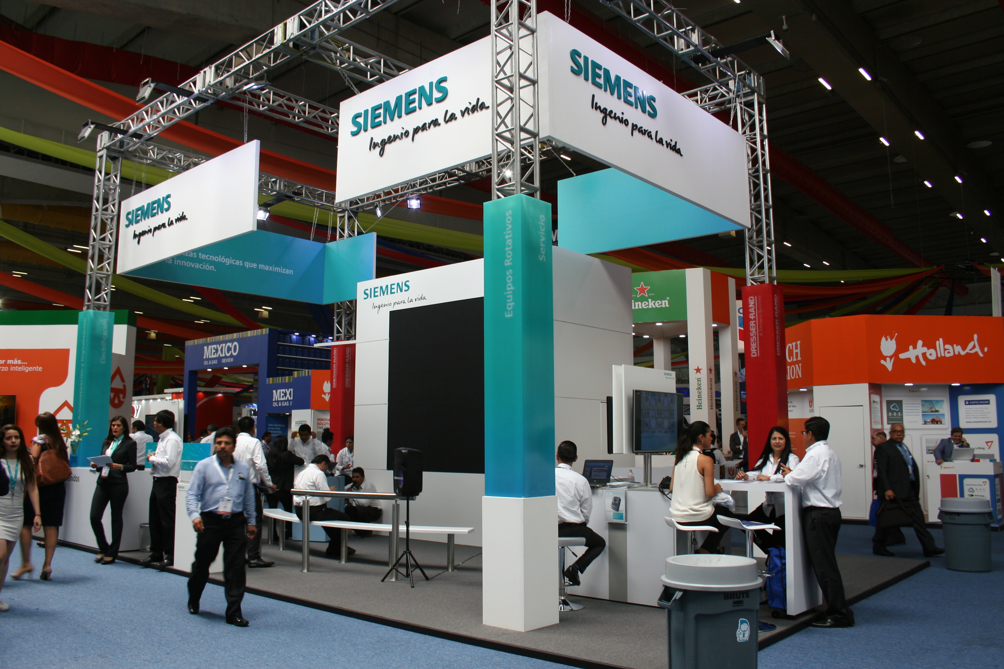 Stand de Siemens en el CMP2017